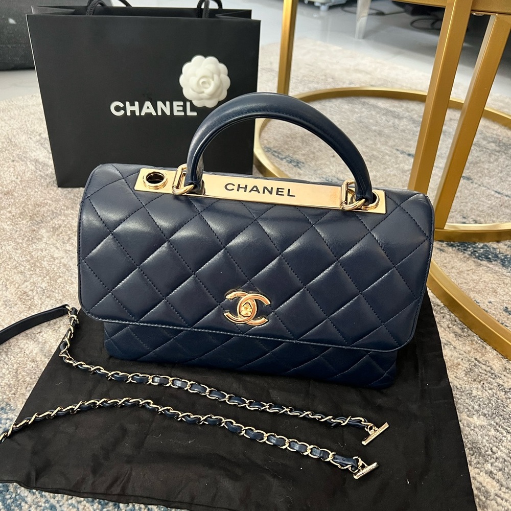 Chanel trendy cc bag size medium
